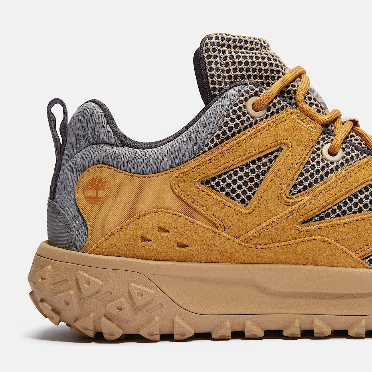 Men's Soft-Soled Mesh Casual Sports Shoes