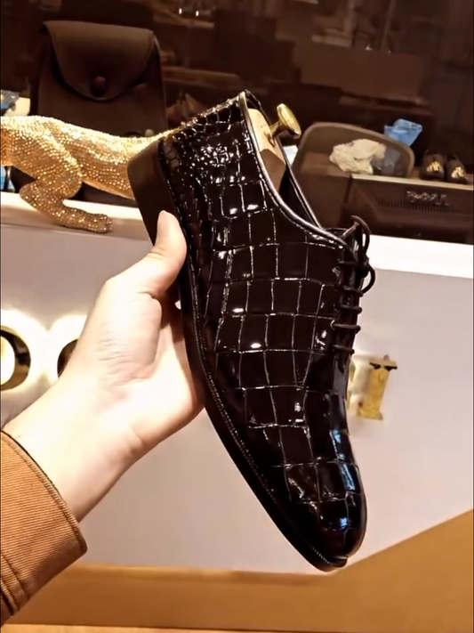 Light luxury natural crocodile patent leather shoes