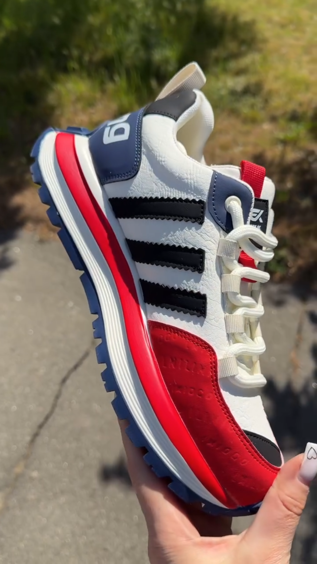 Men's new shock-absorbing casual sports shoes